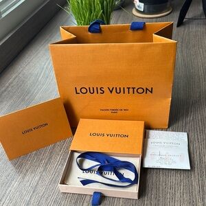 Louis Vuitton Orange Bag with Blue Ribbon Set